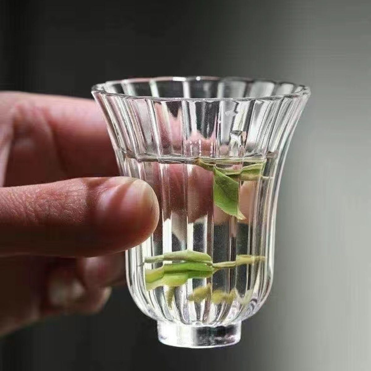 Vaso de Vidrio Estriado para Infusiones