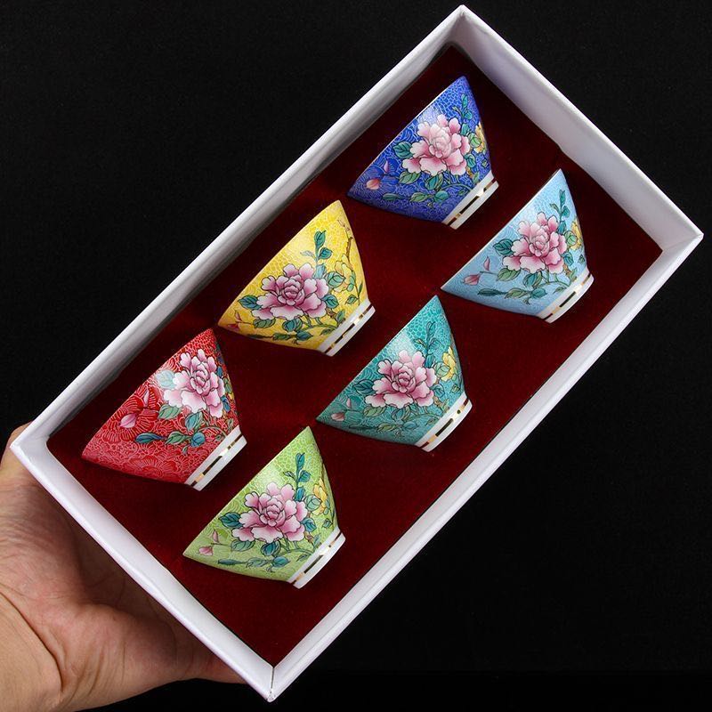 Set de Tazas de Té de Porcelana con Motivos Florales