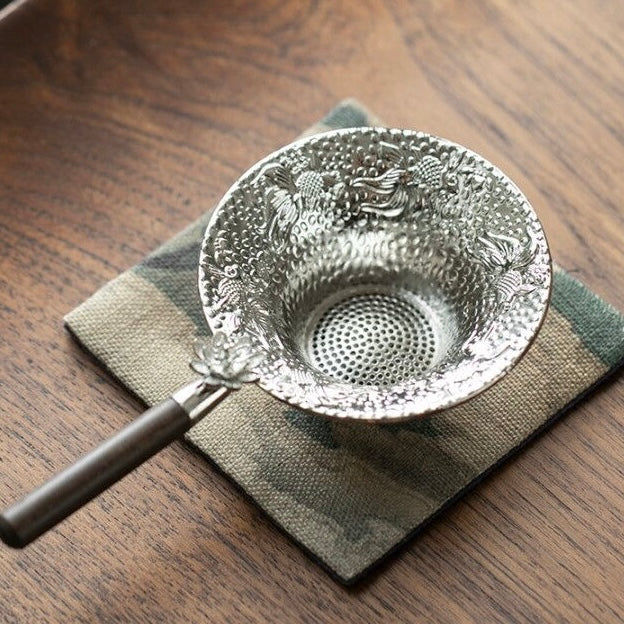 Filtro de Té de Metal con Diseño Floral