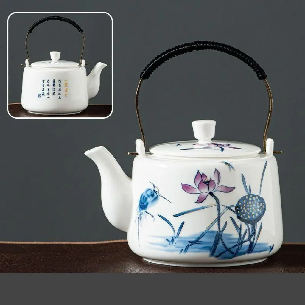 Tetera de Porcelana con Asa y Distintos Motivos Artísticos