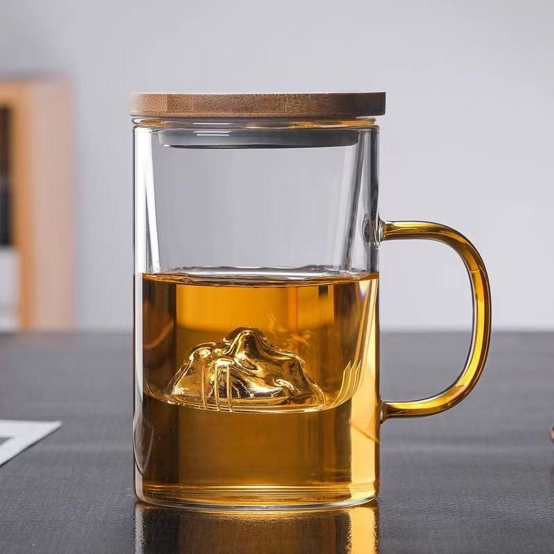 Tazas de Vidrio con Detalles Decorativos y Tapa de Bambú